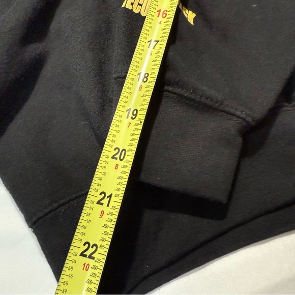 Wu-Tang Clan Black and Yellow Graphic Hoodie 1993 - Picture 5 of 12